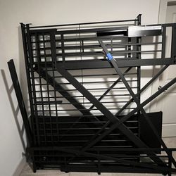 Black bunk Bed