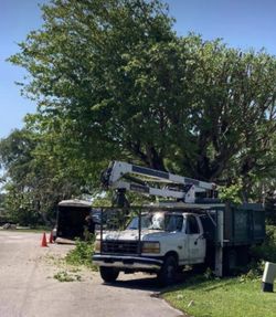 1996 Ford Boom Lift.