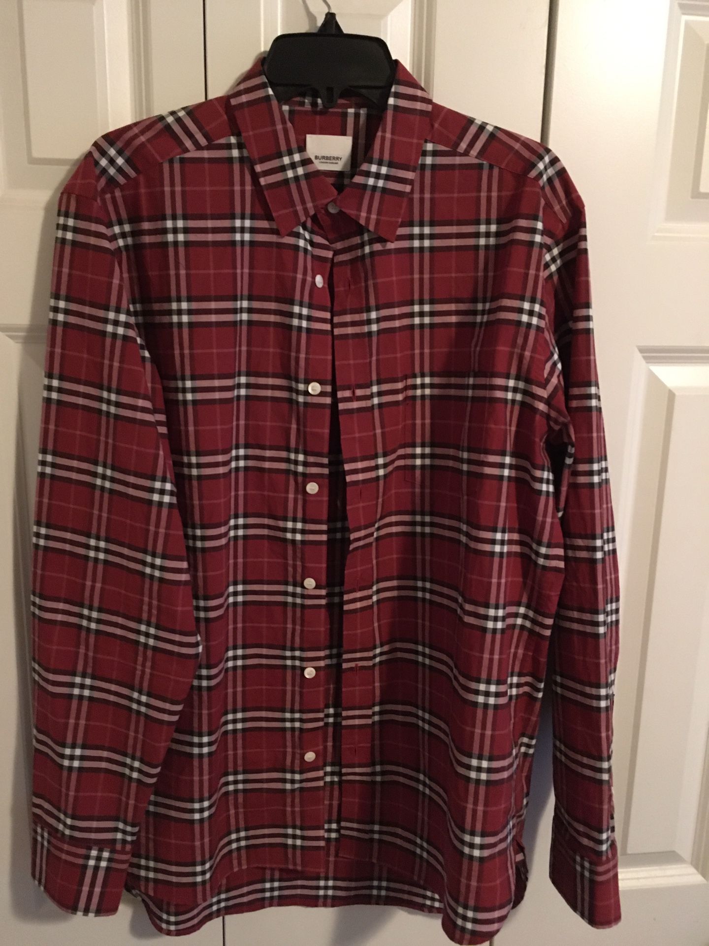 Burberry Button Up Large