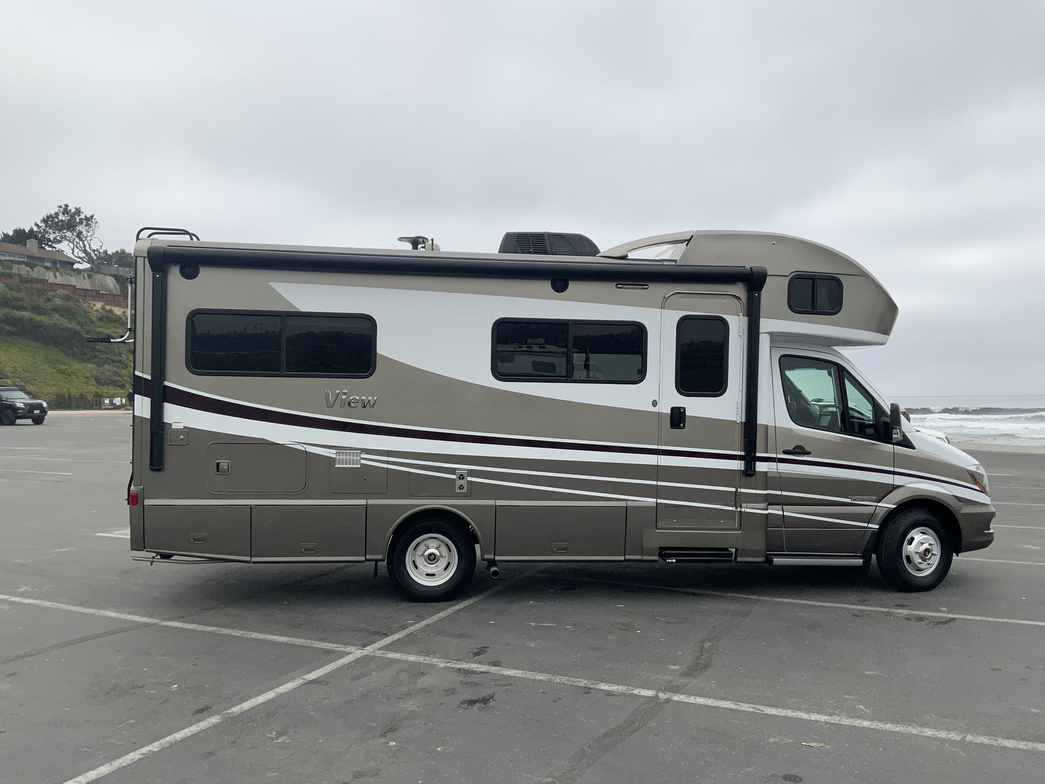 2018 Mercedes Benz 2018 24J