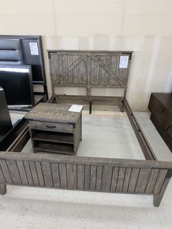 Berkshire Queen Bed Frame*