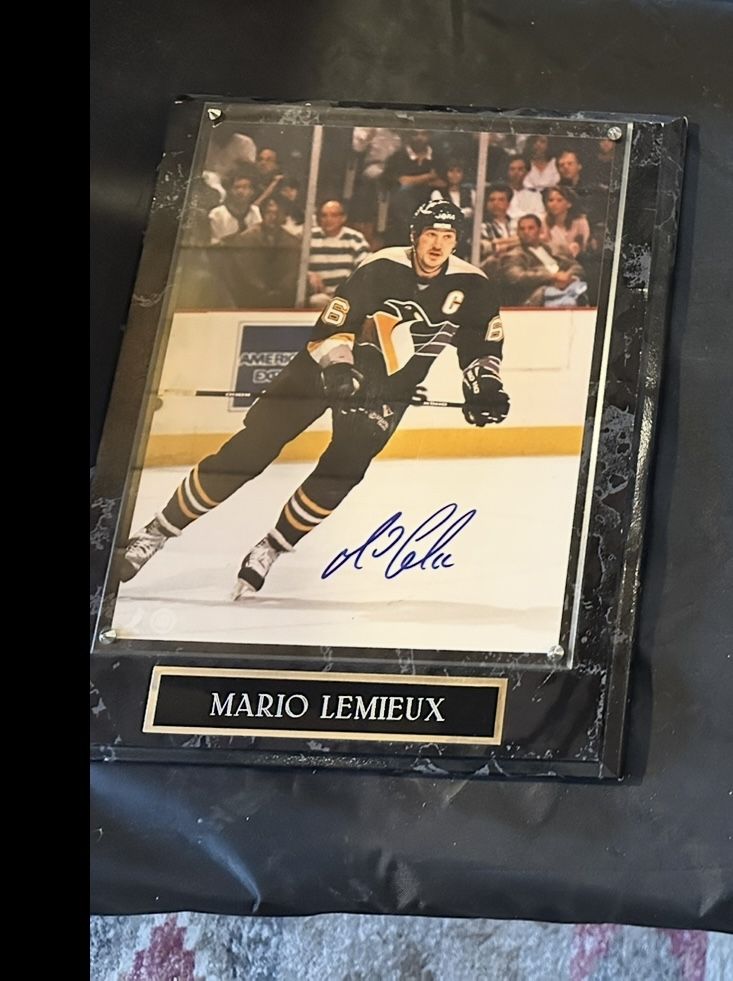Mario Lemieux Signed Photo