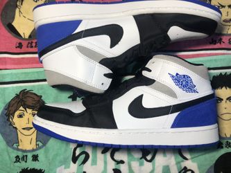 Jordan 1 mid hyper royal size 10