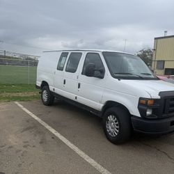 2008 Ford E-250