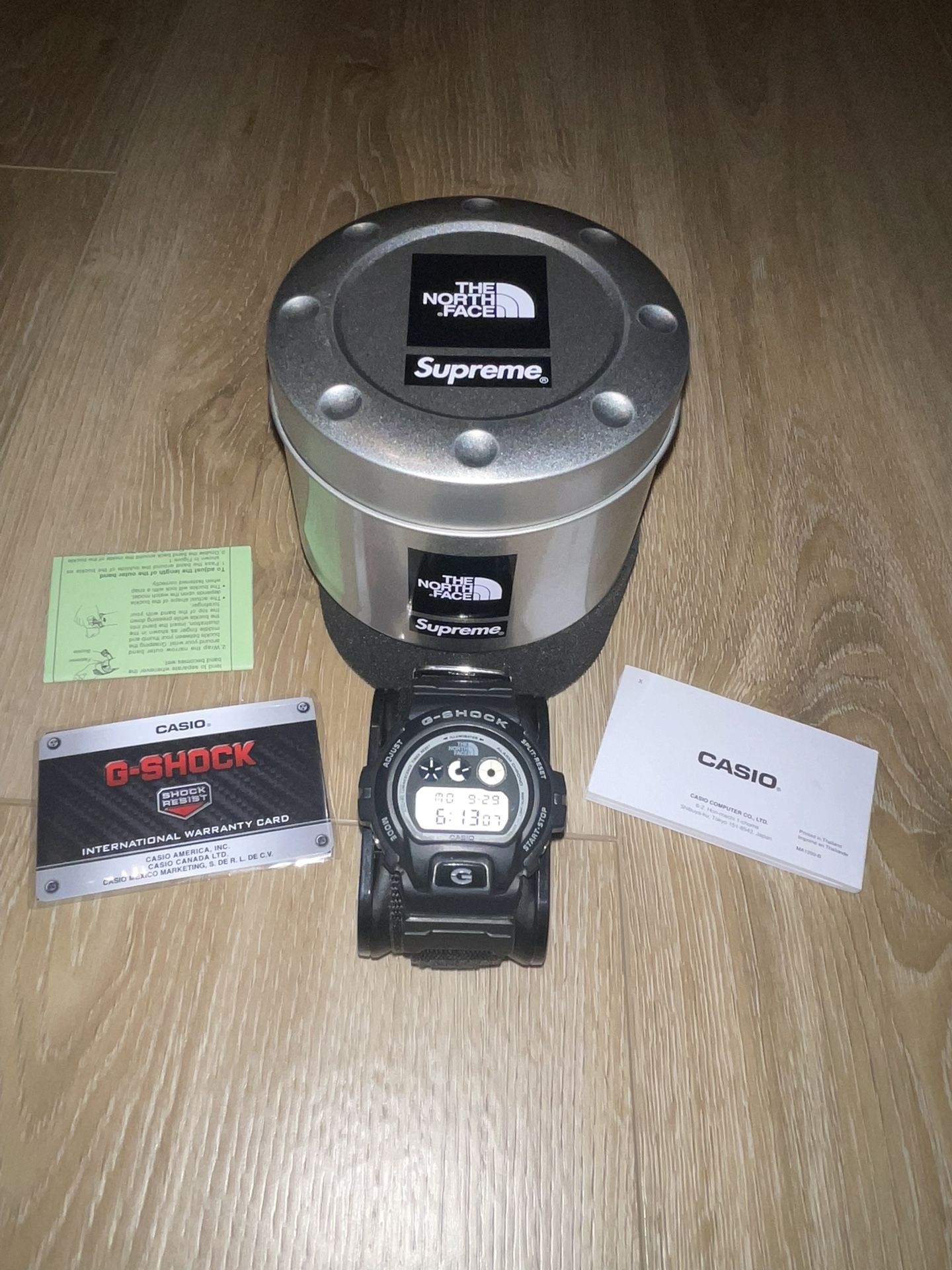 BLACK SUPREME NORTH FACE G SHOCK