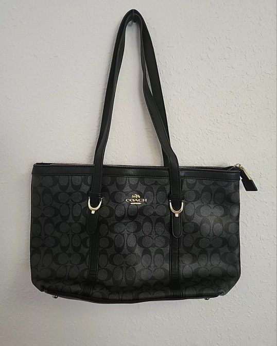 Coach Purse Great Condition Leather