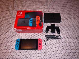 Nintendo Switch Complete w Box