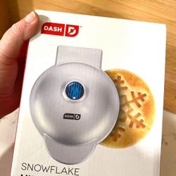 New Dash Snowflake Mini Waffle Maker 4” Cooking Surface Silver - Box top torn but this is new never used  