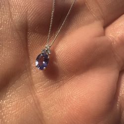 Whited Gold Emerald Pendant