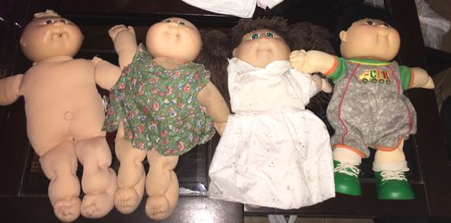 Vintage cabbage patch dolls