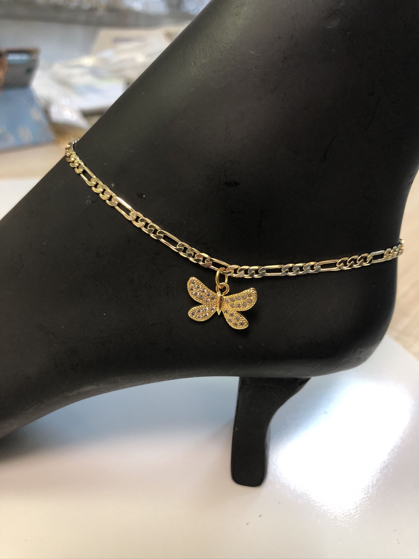 cubic zirconia stones 🦋butterfly🦋 10” long anklet (available in 9.5”10”,10.5”,11”)two tone Cuban link top quality Water resistant 14k gold filled