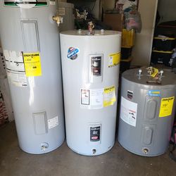 Electric Water Heater in good condition and Warranty Works Great 19th Ave And Baseline