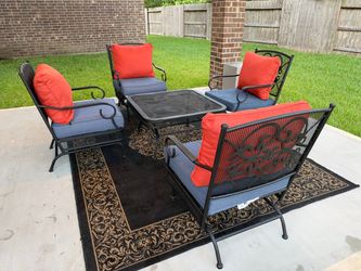 WROUGHT IRON HAMPTON BAY PATIO SET
