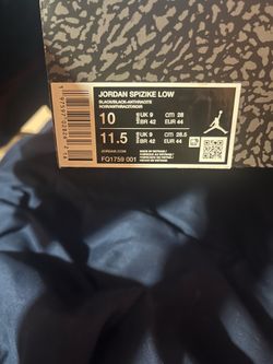 Selling Jordan spizike low