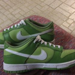 Nike Dunk Low Chlorophyll