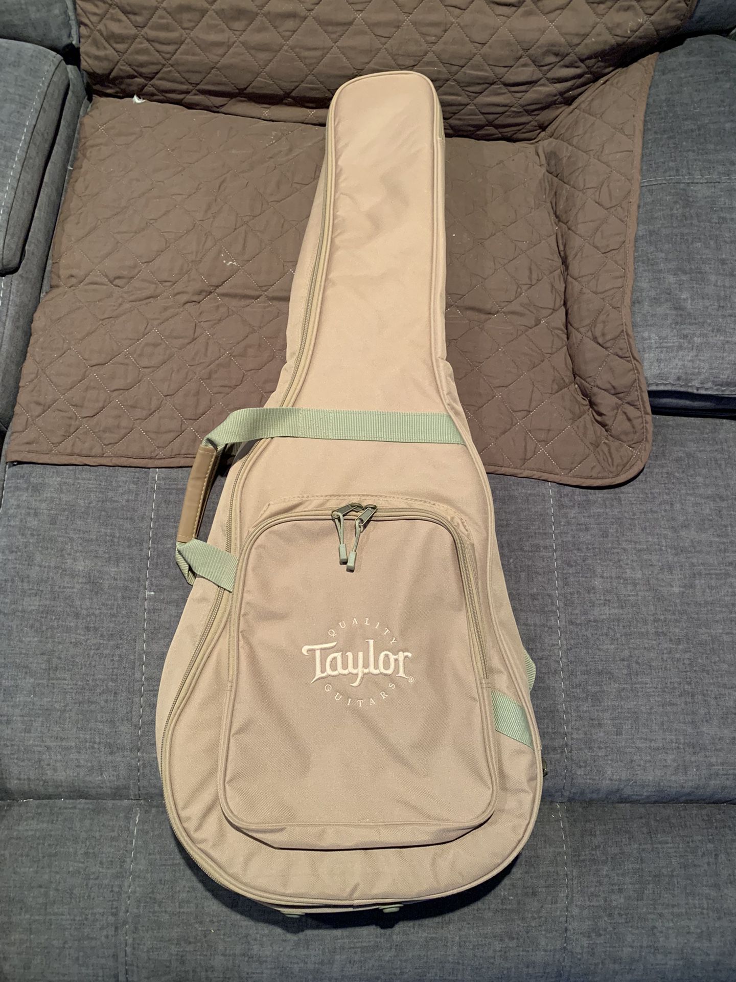 Taylor Guitars Gig Bag Brand New