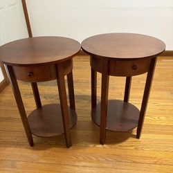 End Tables, Night Stands 