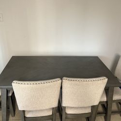 Kitchen Table 