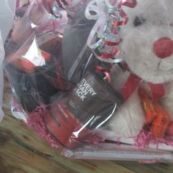 Valentines Day Basket 