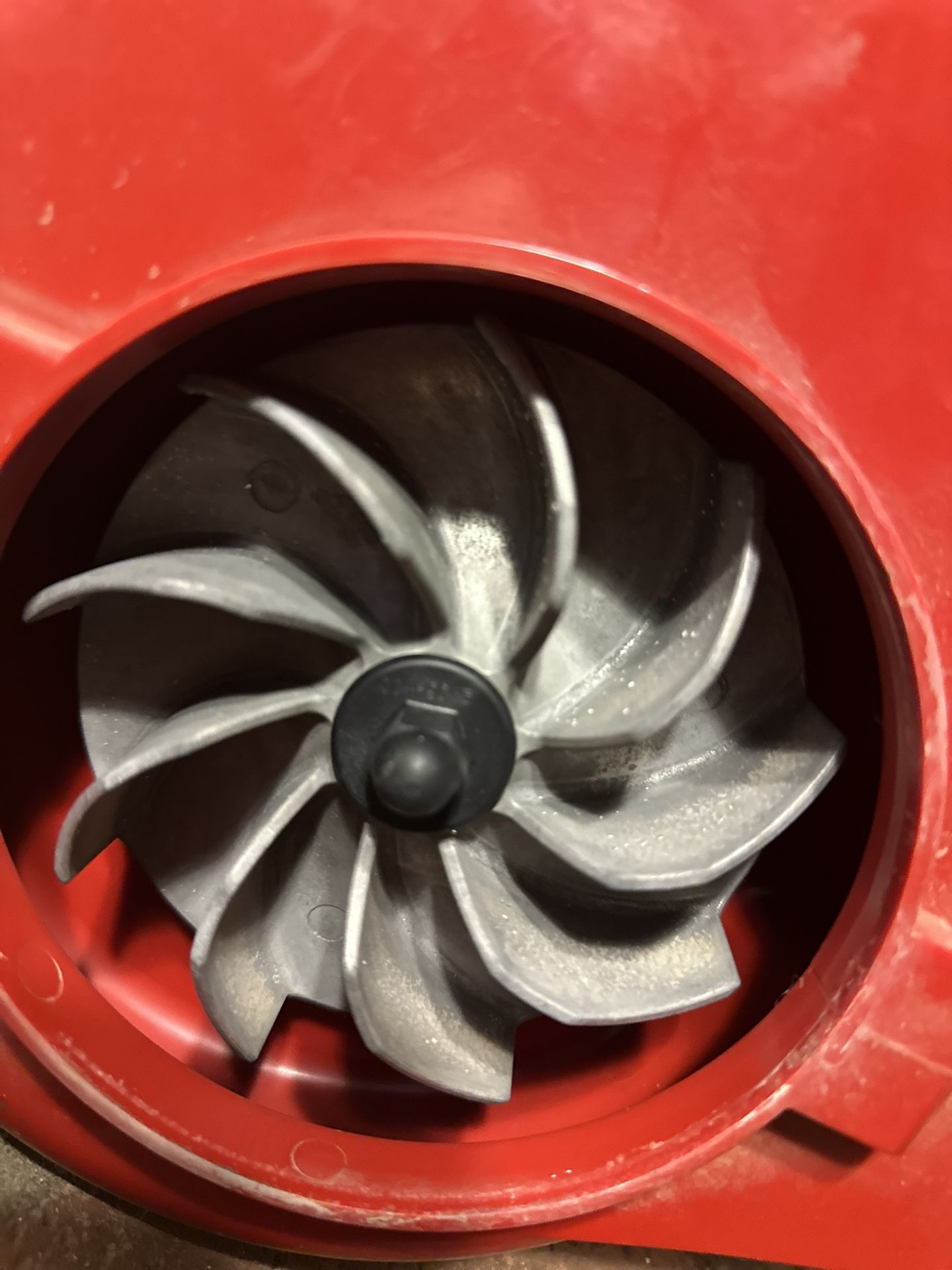 Leaf Blower/Vac Combination.