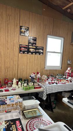 Moving sale