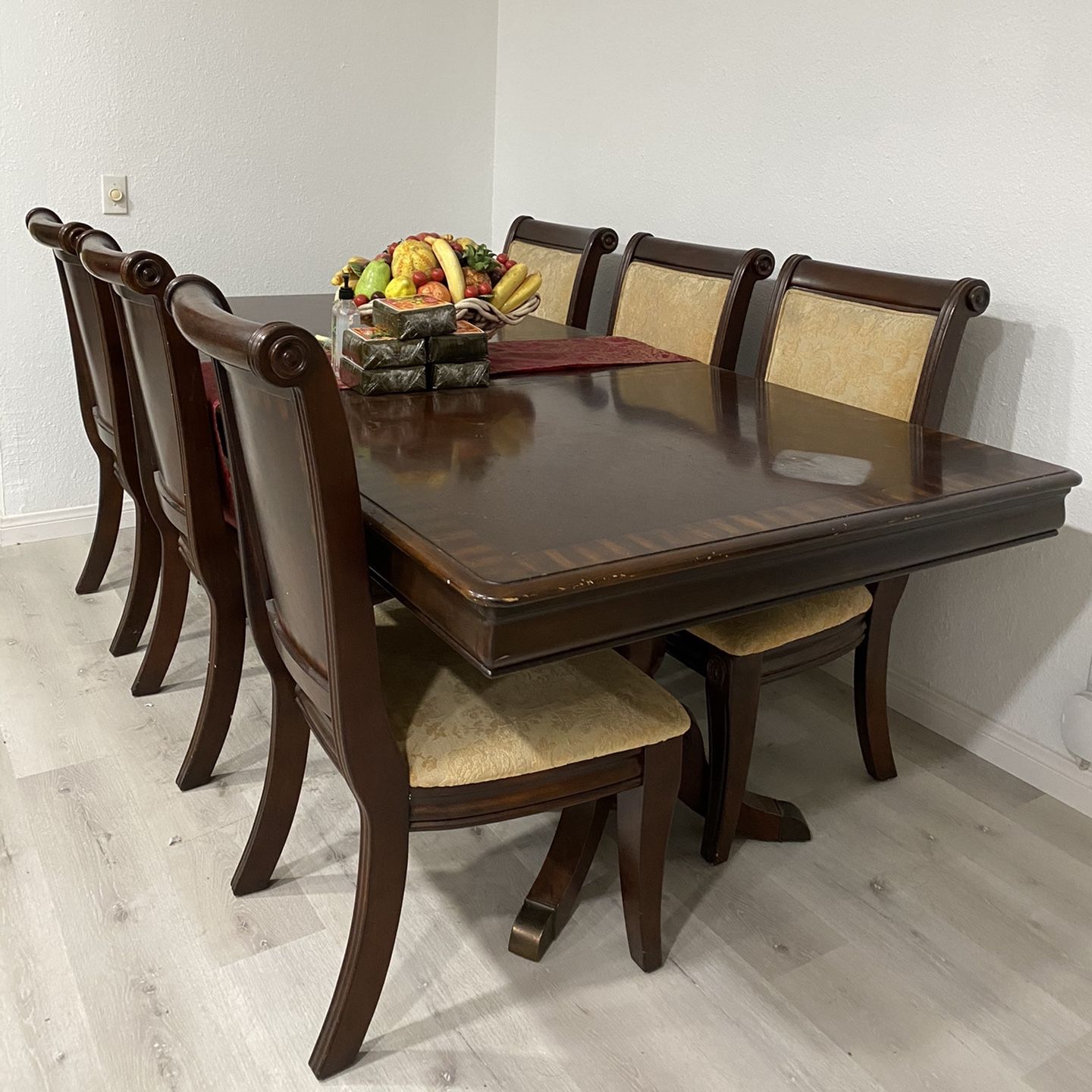 Dining Table With 6 Chairs