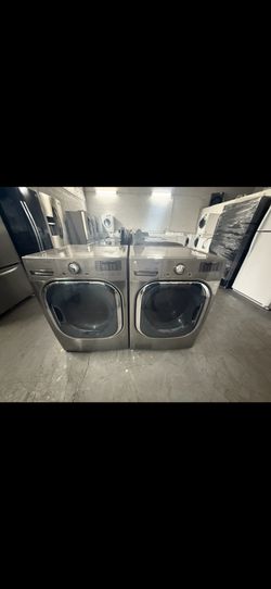 LG Washer And Dryer Set “27 ( Labradora Y Secadora )