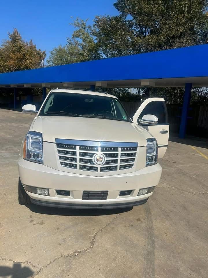 2008 Cadillac Escalade