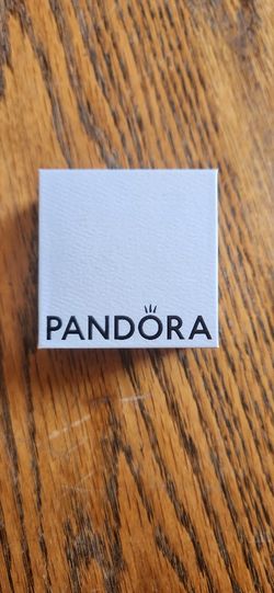Pandora UP CHARM