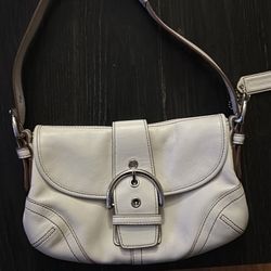 Coach Soho bone ( TRADE ONLY)