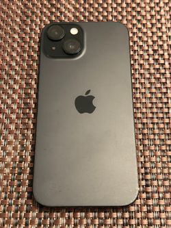 iPhone 15 iCloud unlocked in very good conditions TMobile