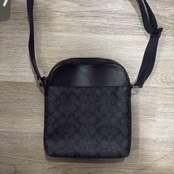 Coach Houston Flight Bag