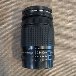 Nikon AF Nikkor 28-80mm f/1:3.5-5.6 D  Zoom Lens for Nikon F Mount With Caps