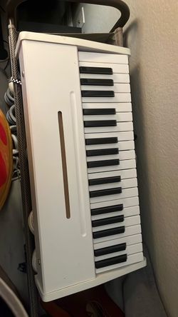 Small piano keyboard