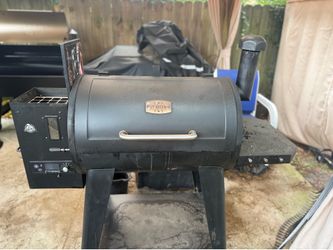 Pit boss smoker