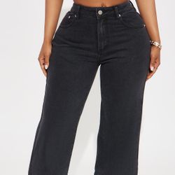 BRAND NEW - Fashion Nova - Baggy Jeans