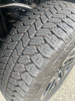 Bridgestone Dueler 275/60 R20 A/T