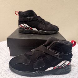 Jordan 8 retro. Size 2Y