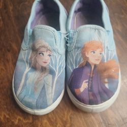 "Frozen" Slip-on Shoes Size 8 