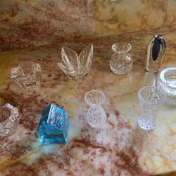 Assortment Of Exquisite Crystal Items, All Designer Brands And Signed, From All Over The World. Pick Up. Cash Only.