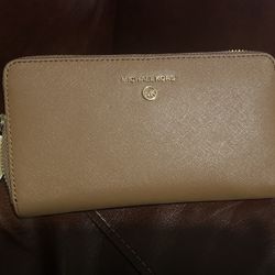 Michael Kors Brown Medium Jet Set Wallet