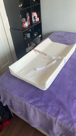 Foam baby changing pad – $25 (like new) 🧸