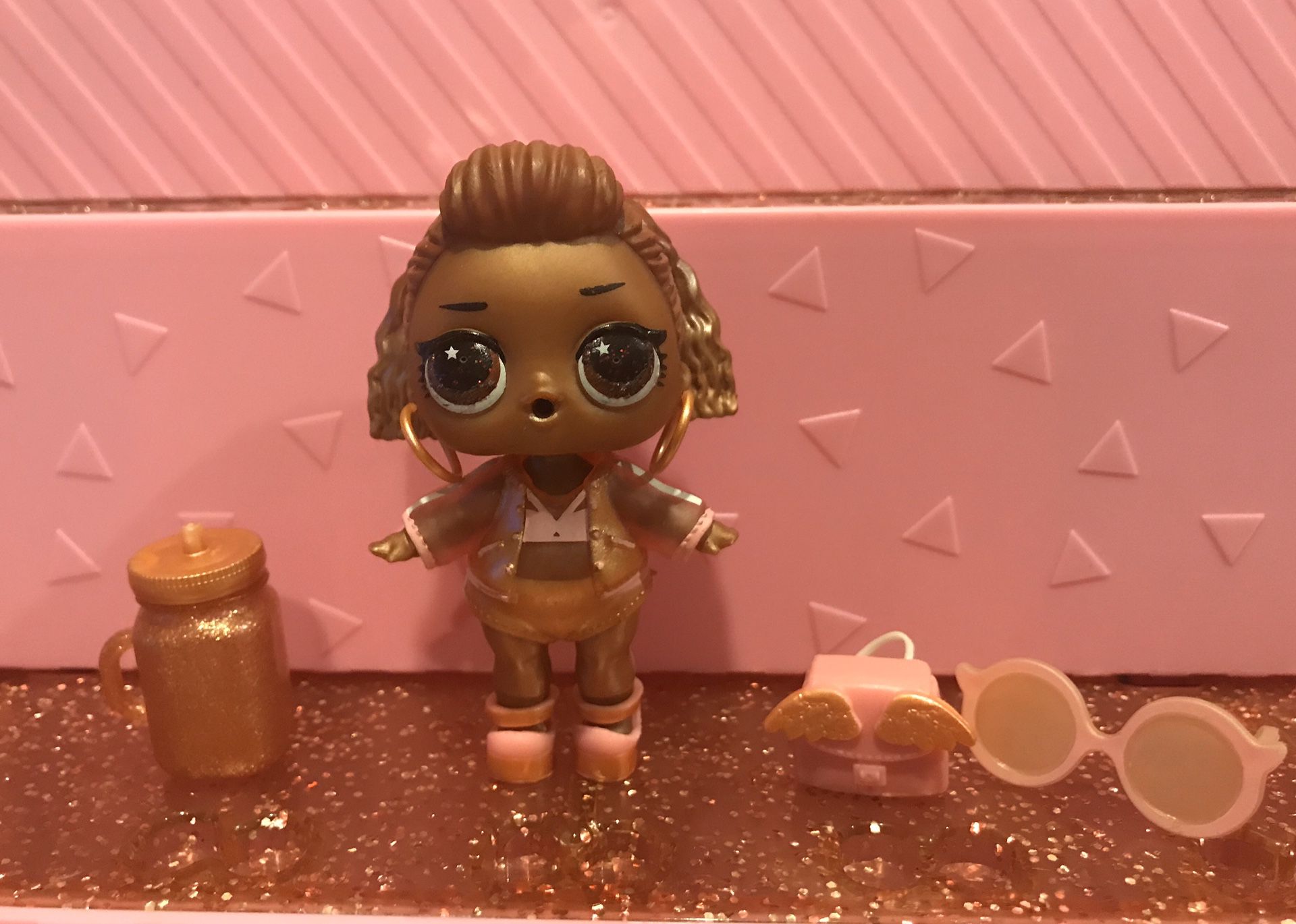 Rare Gold LOL Surprise Limited Edition Doll INSTAGOLD + Accessories