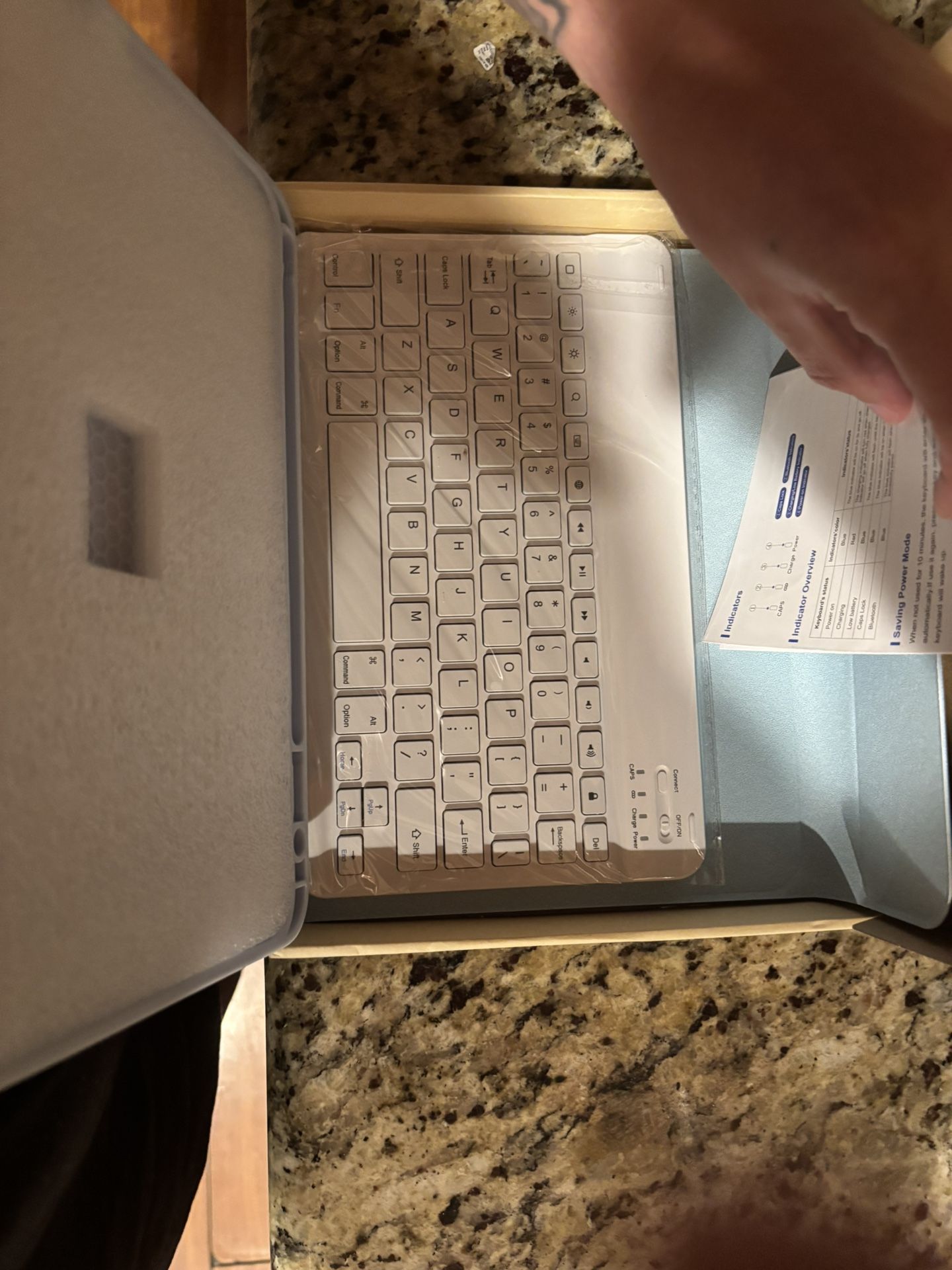 Wireless Keyboard Tab And iPad Keyboard Cover