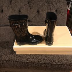 Michael  Kors Rain Boot Size 7 