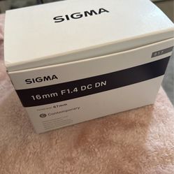 Sigma 16 Mm f1.4 