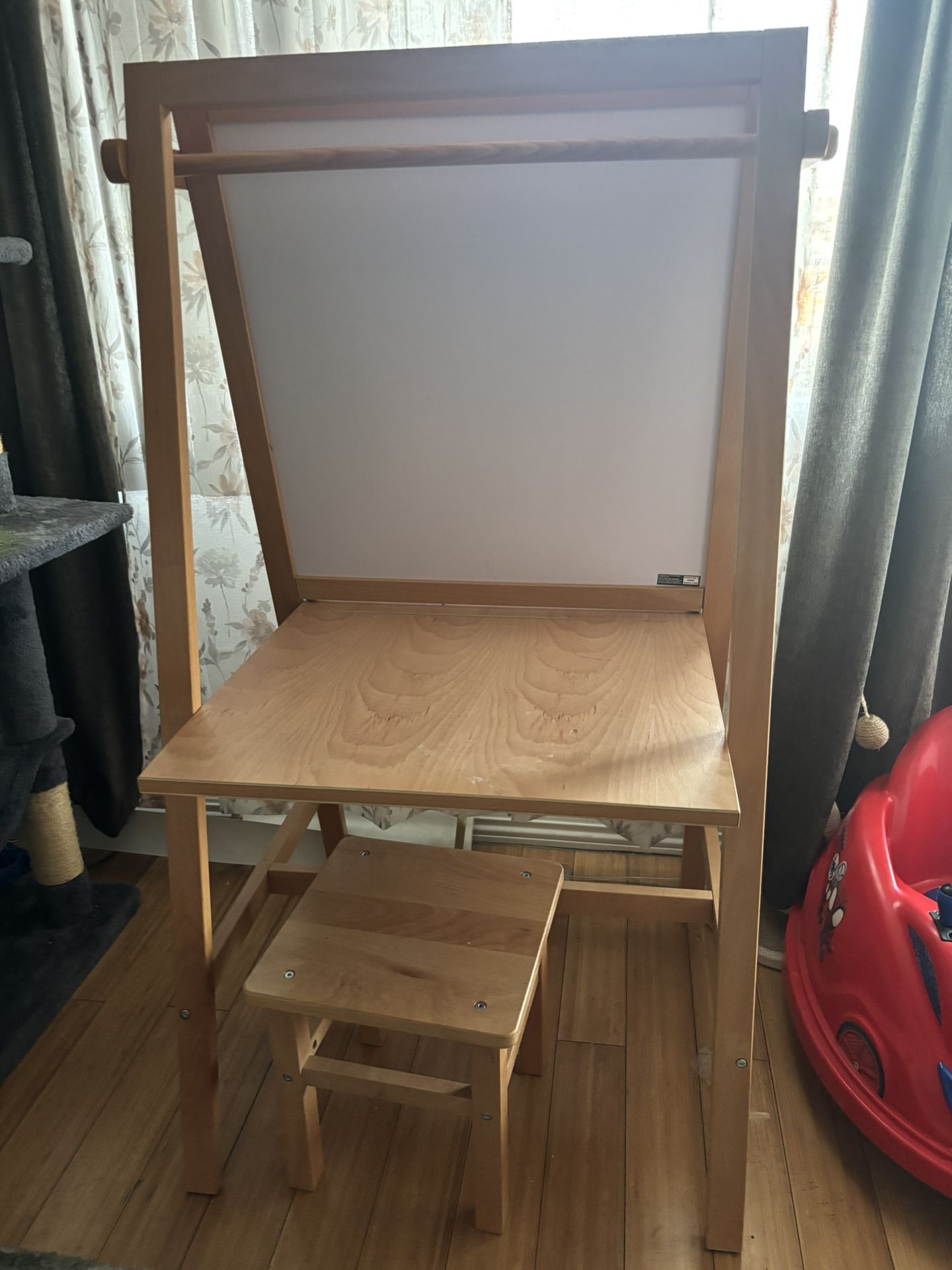 Kids Art Easel (Double Sided)