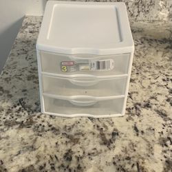 Small Storage Drawers 