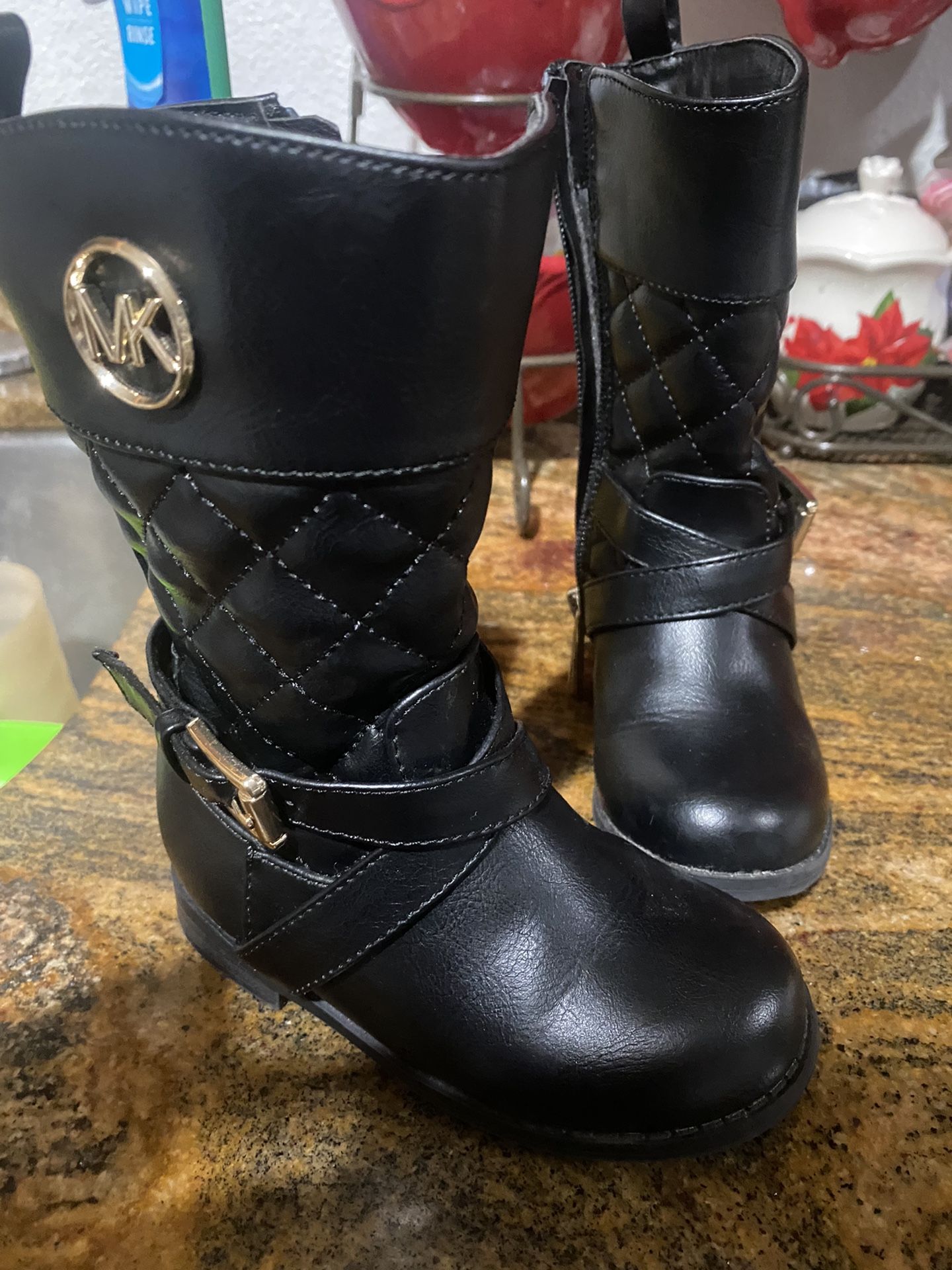 Mk little girl boots