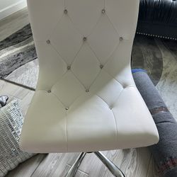 White Desk Chair